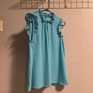 Never worn, cute sleeveless blouse